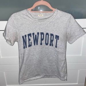 newport Brandy Melville t-shirt